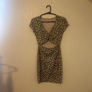 Jessica Simpson Floral Green Dress